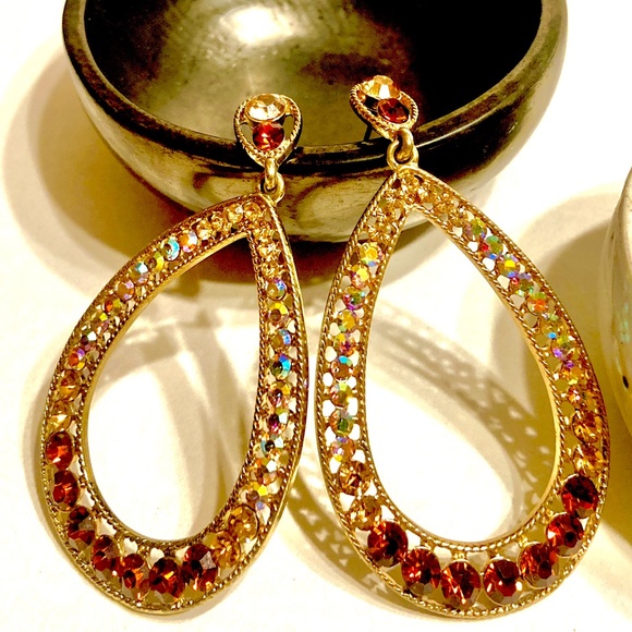 Earrings - Rhinestone - Picture 1 of 2